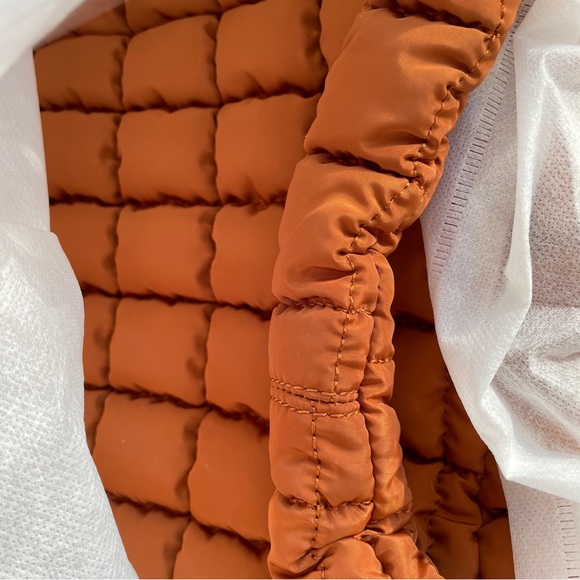 NEW Free People Movement Quilted Carryall In Roasted Chest - Picture 12 of 15